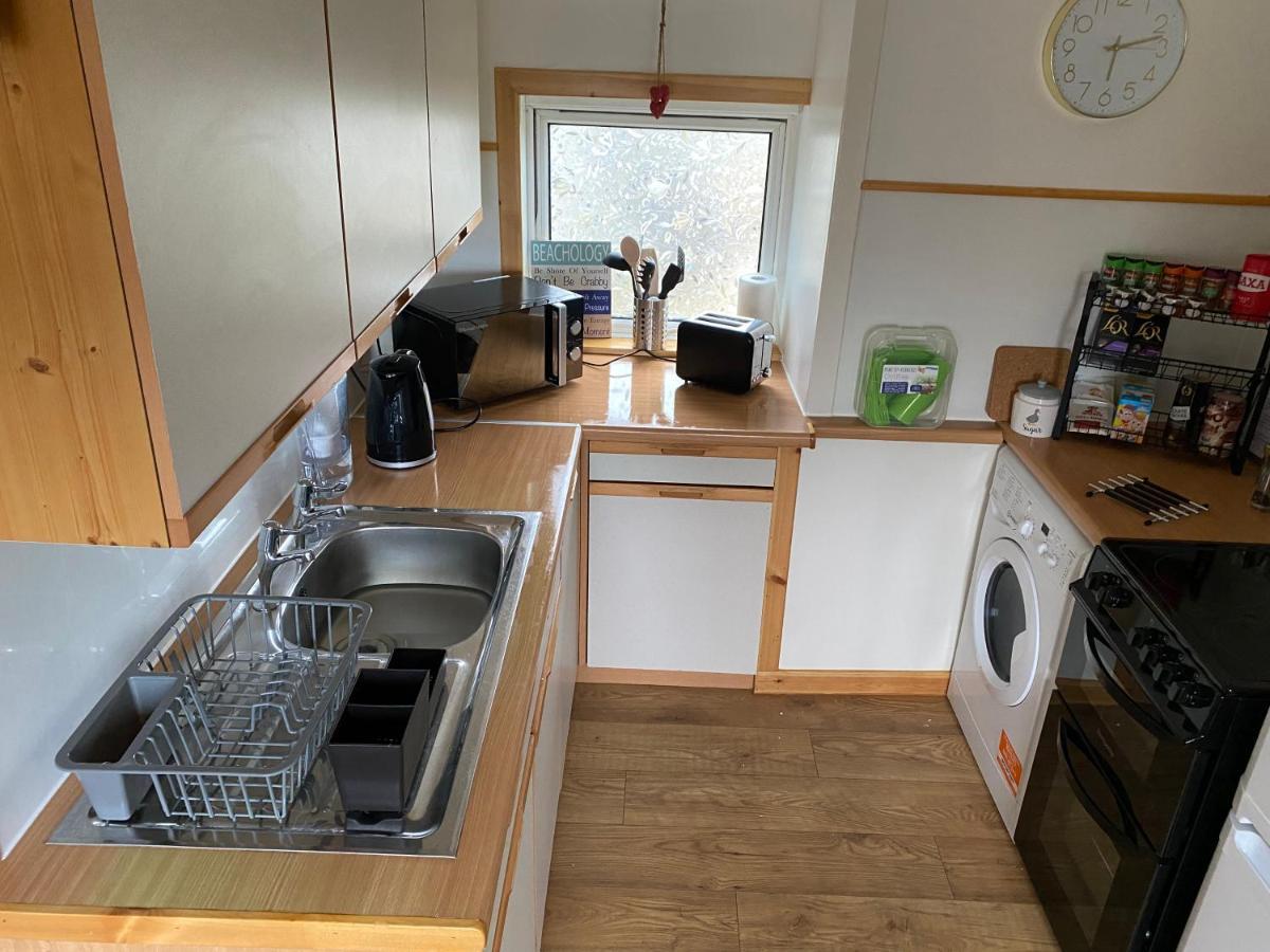 2 Bedroom House Overlooking Pierowall Bay, Westray Eksteriør billede
